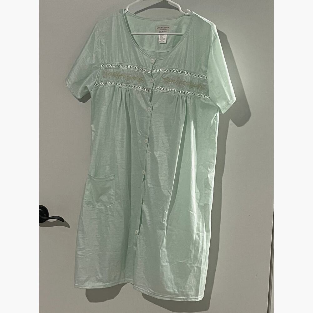 Lati Fashion Mint Green Nightgown XXL Embroidered Button Front Sleep Dress